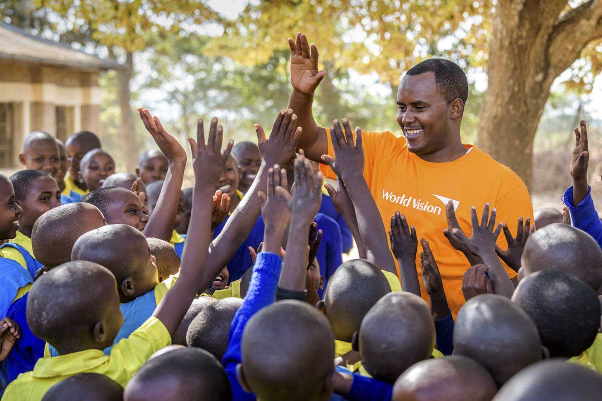 Kenya Hope Christian Discipleship Staff Bernard Kivuva is a World Vision community engagement and sponsorship officer in Kenya. He works with students, many of whom are sponsored and attend World Vision Bible clubs.