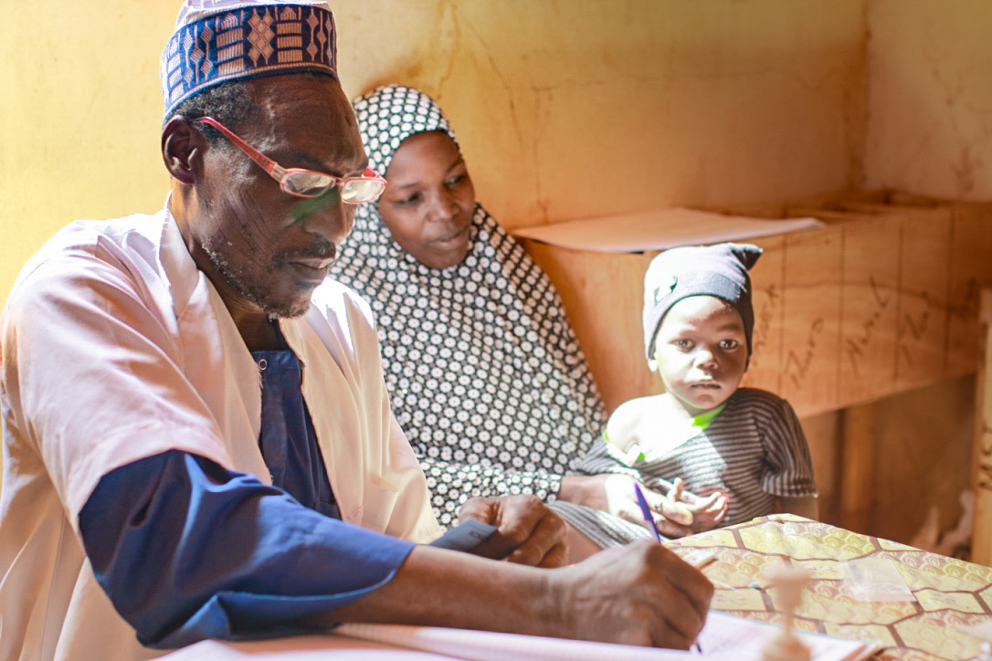 Nurse Elhadji Abou Harouna advises the husband's schools in Maradi, Niger.